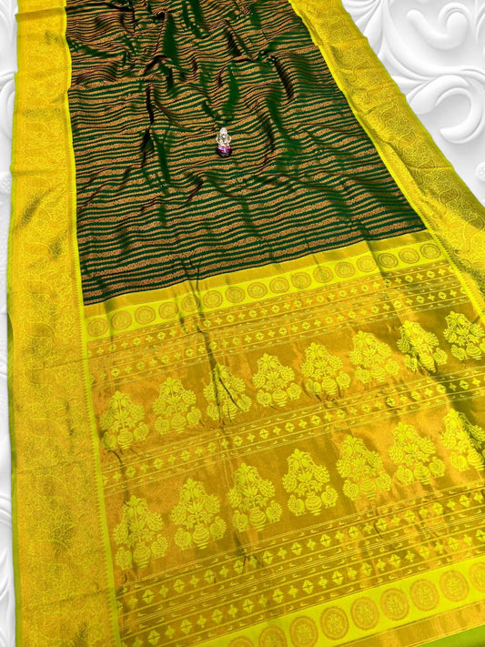 Green Kadiyal Paithani Saree