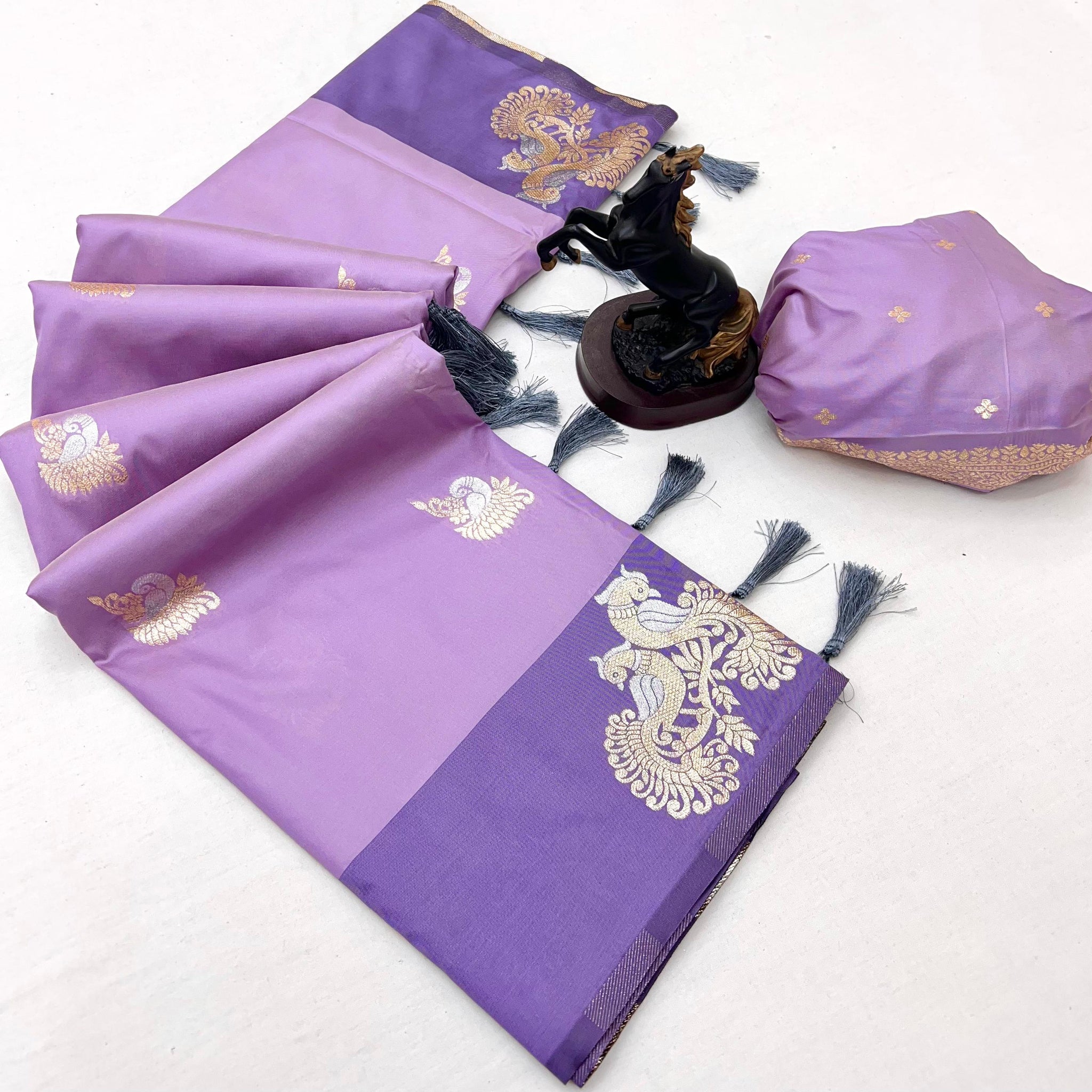 Lavender Amrapali Paithani Silk Saree