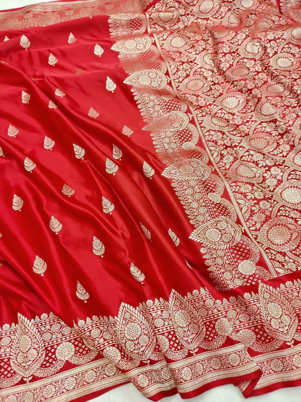 Red Banarasi mashru silk saree